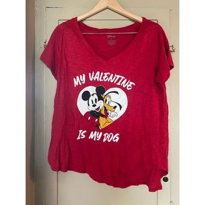 Disney Red t-shirt 1 used v-neck